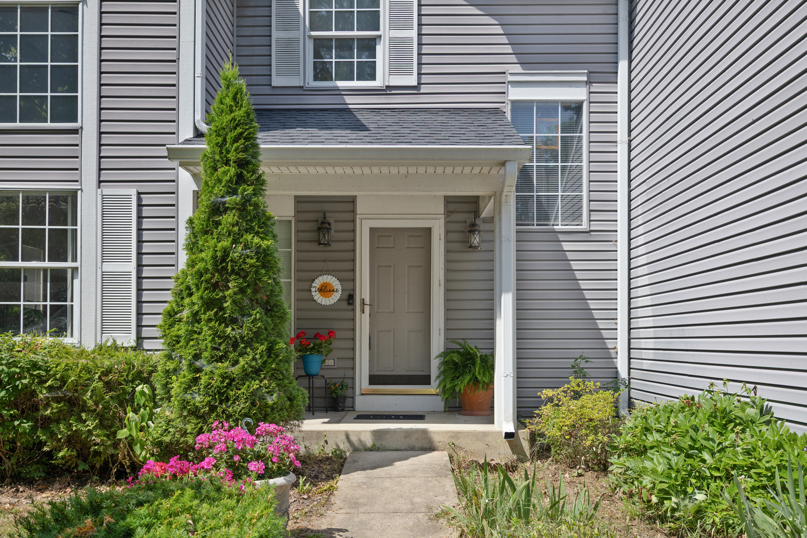 8566 Cedar Street