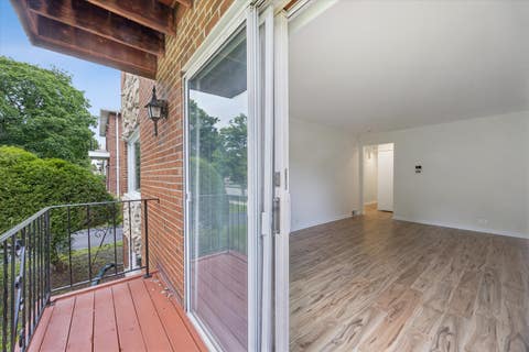 Tiny photo for 801 Barnsdale Road #2, La Grange Park, IL 60526 (MLS # 12726623)