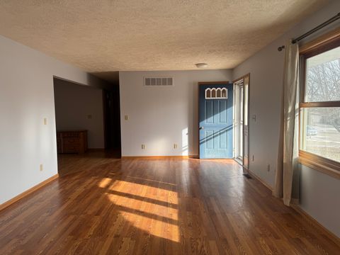 Tiny photo for 1200 26th Avenue N, Clinton, IA 52732 (MLS # 12554268)