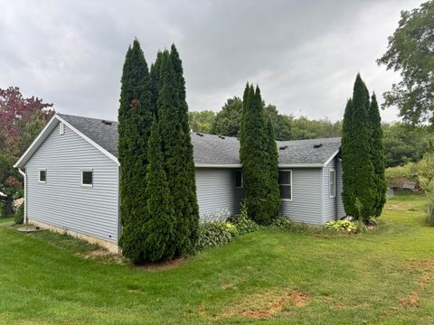 Tiny photo for 1200 26th Avenue N, Clinton, IA 52732 (MLS # 12554268)