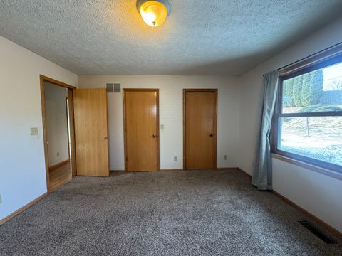 Tiny photo for 1200 26th Avenue N, Clinton, IA 52732 (MLS # 12554268)