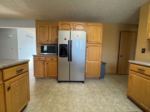 Tiny photo for 1200 26th Avenue N, Clinton, IA 52732 (MLS # 12554268)