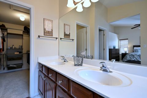 Tiny photo for 266 Grand Ridge Road, St. Charles, IL 60175 (MLS # 12578462)