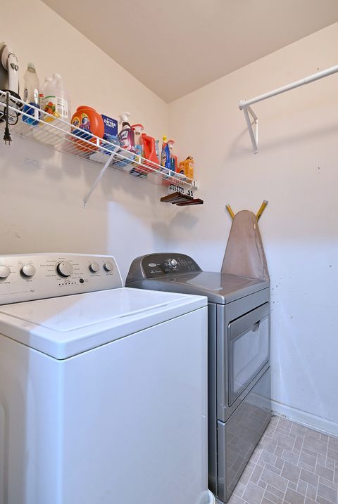 Tiny photo for 266 Grand Ridge Road, St. Charles, IL 60175 (MLS # 12578462)