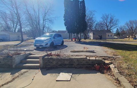 Tiny photo for 1106 Steinman Street, Dixon, IL 61021 (MLS # 12587535)