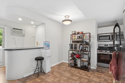 Tiny photo for 5330 Waterbury Drive #1603, Crestwood, IL 60418 (MLS # 12731039)