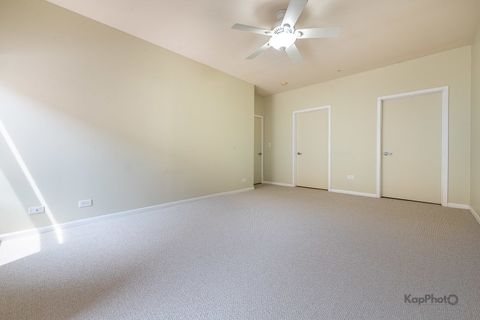 Tiny photo for 915 S Oak Park Avenue #1B, Oak Park, IL 60304 (MLS # 12492419)