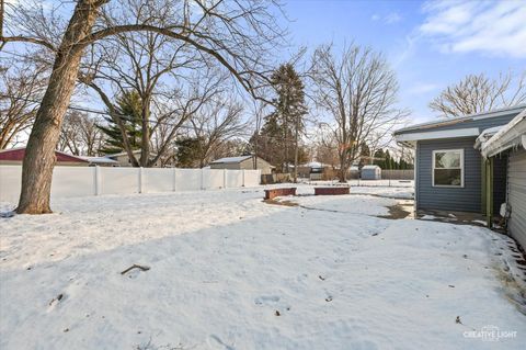 Tiny photo for 30 Hampton Road, Montgomery, IL 60538 (MLS # 12541068)