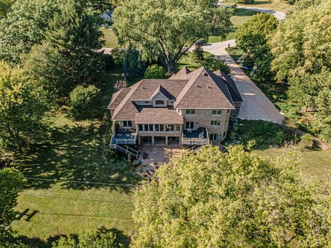 Tiny photo for 114 Riverview Court, Oswego, IL 60543 (MLS # 12486936)