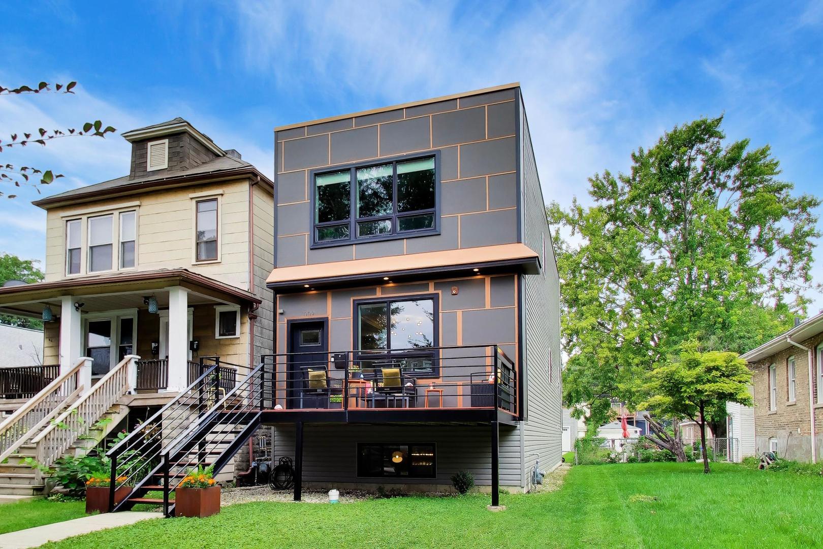 1009 LATHROP Avenue