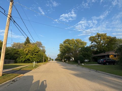Tiny photo for 3027 Argonne Drive, North Chicago, IL 60064 (MLS # 12475266)