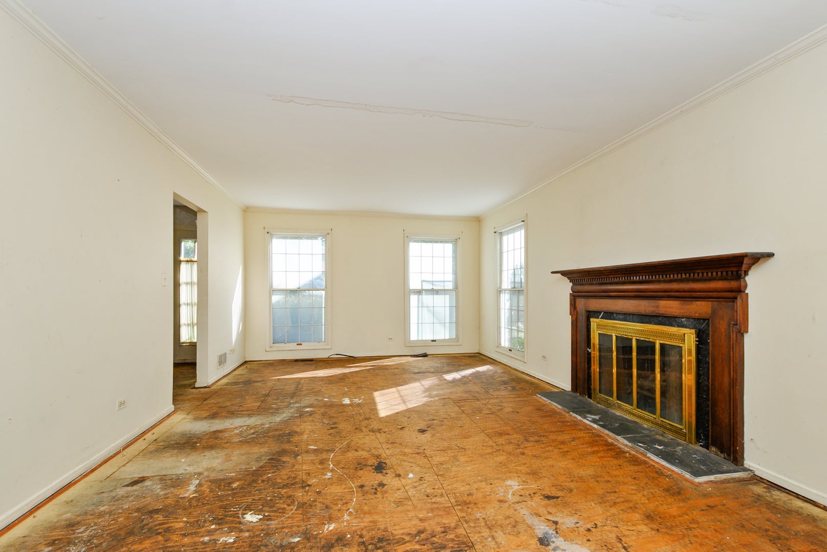130 Westhampton Court