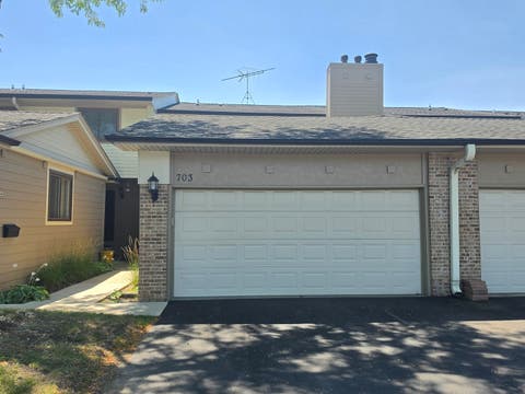 Tiny photo for 703 MALLARD Lane, Deerfield, IL 60015 (MLS # 12709679)
