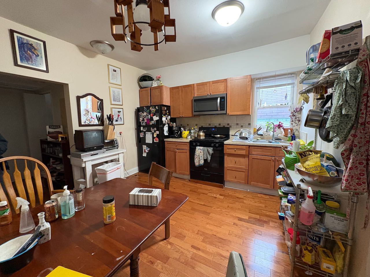 2702 W 24th Street