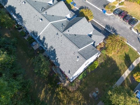 A home in Carpentersville