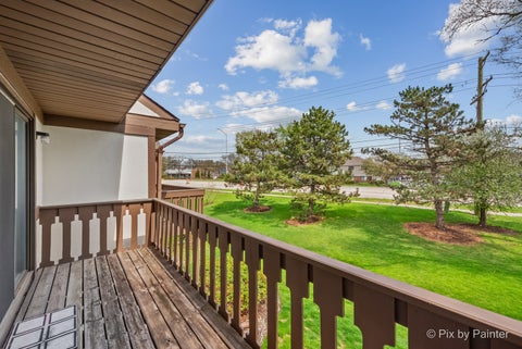 Tiny photo for 265 Buckingham Court #C2, Schaumburg, IL 60193 (MLS # 12716823)