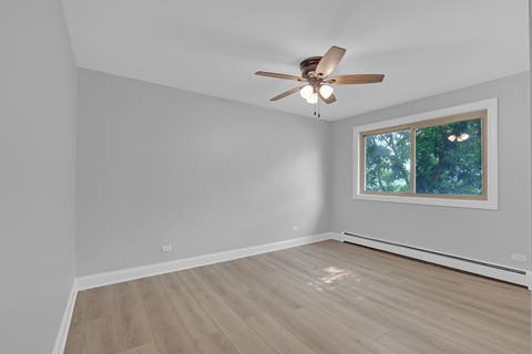 Tiny photo for 1219 E Washington Street #A201, Des Plaines, IL 60016 (MLS # 12718257)