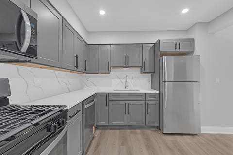 Tiny photo for 1219 E Washington Street #A201, Des Plaines, IL 60016 (MLS # 12718257)