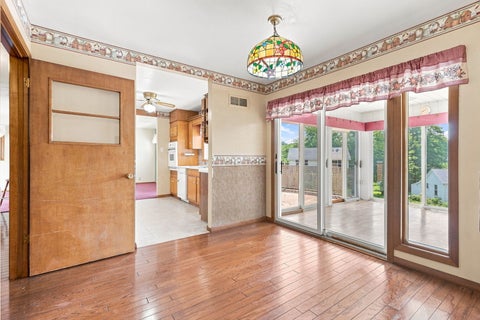Tiny photo for 610 Climer Street, Muscatine, IA 52761 (MLS # 12741478)