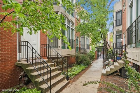 1842 N HALSTED Street 3 Chicago IL 60614
