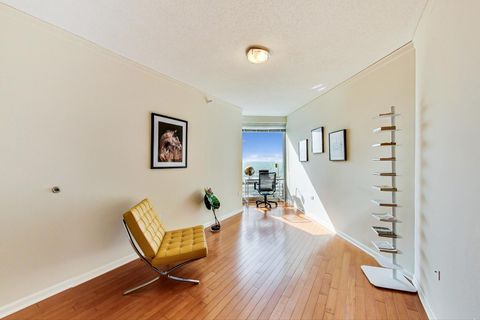Tiny photo for 1720 Maple Avenue #2740, Evanston, IL 60201 (MLS # 12571166)