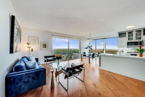 Tiny photo for 1720 Maple Avenue #2740, Evanston, IL 60201 (MLS # 12571166)