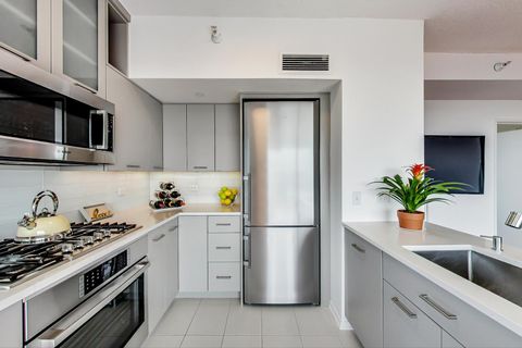 Tiny photo for 1720 Maple Avenue #2740, Evanston, IL 60201 (MLS # 12571166)