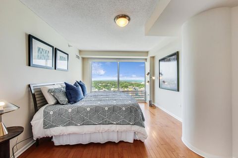 Tiny photo for 1720 Maple Avenue #2740, Evanston, IL 60201 (MLS # 12571166)