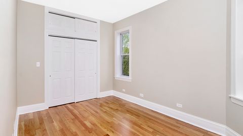 Tiny photo for 4918 S Saint Lawrence Avenue #3, Chicago, IL 60615 (MLS # 12524775)