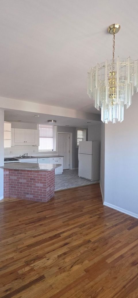 Tiny photo for 5742 S King Drive #3, Chicago, IL 60637 (MLS # 12507587)