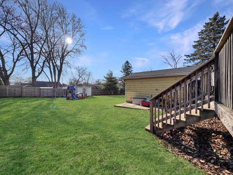 Tiny photo for 319 N Foley Avenue, Freeport, IL 61032 (MLS # 12599258)