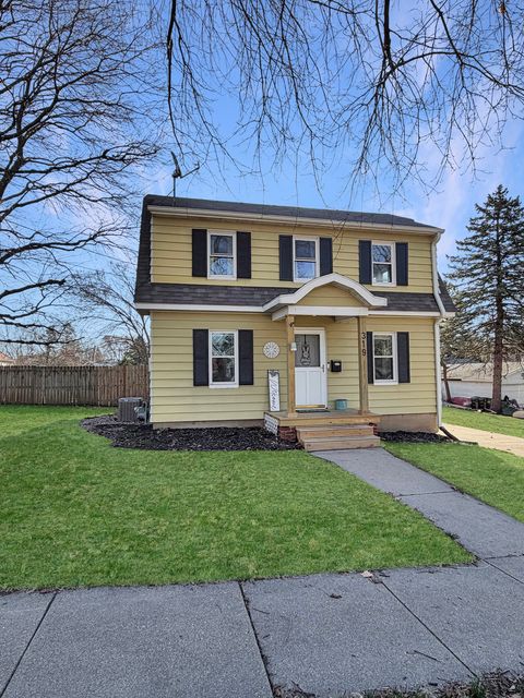 Tiny photo for 319 N Foley Avenue, Freeport, IL 61032 (MLS # 12599258)