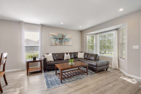 Tiny photo for 1603 Reading Circle, Carpentersville, IL 60110 (MLS # 12740436)