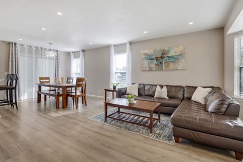 Tiny photo for 1603 Reading Circle, Carpentersville, IL 60110 (MLS # 12740436)