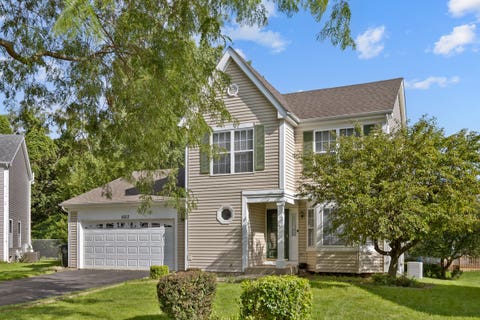 Photo of 1603 Reading Circle, Carpentersville, IL 60110 (MLS # 12740436)