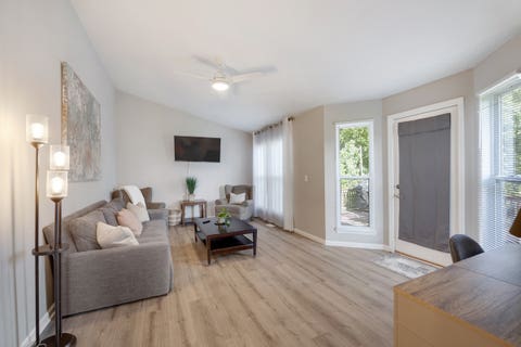 Tiny photo for 1603 Reading Circle, Carpentersville, IL 60110 (MLS # 12740436)