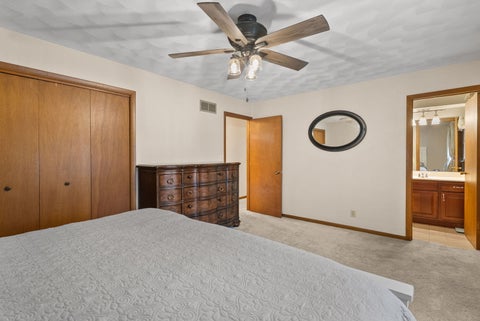 Tiny photo for 8520 18TH Street W, Rock Island, IL 61201 (MLS # 12762585)