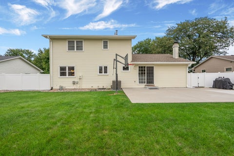 Tiny photo for 8520 18TH Street W, Rock Island, IL 61201 (MLS # 12762585)