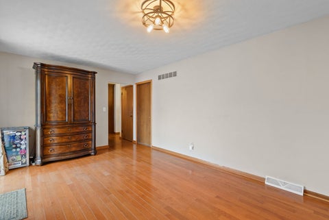 Tiny photo for 8520 18TH Street W, Rock Island, IL 61201 (MLS # 12762585)