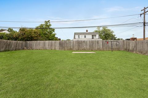 Tiny photo for 251 W 10th Street, Chicago Heights, IL 60411 (MLS # 12416490)