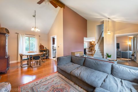 Tiny photo for 1152 Pinetree Lane, Bartlett, IL 60103 (MLS # 12713125)