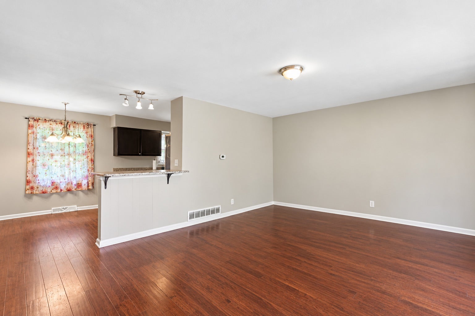 3906 W Theodore Street