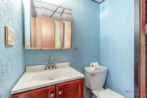 Tiny photo for 105 Asheville Court, Vernon Hills, IL 60061 (MLS # 12572160)