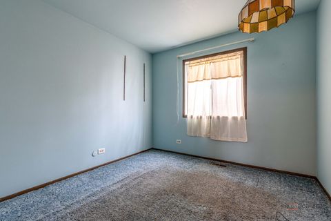 Tiny photo for 105 Asheville Court, Vernon Hills, IL 60061 (MLS # 12572160)