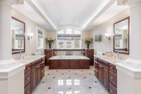 Tiny photo for 6657 N Le Mai Avenue, Lincolnwood, IL 60712 (MLS # 12627628)
