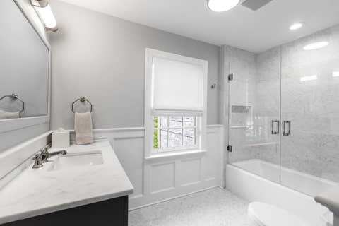 Tiny photo for 6657 N Le Mai Avenue, Lincolnwood, IL 60712 (MLS # 12627628)