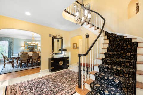 Tiny photo for 6657 N Le Mai Avenue, Lincolnwood, IL 60712 (MLS # 12627628)