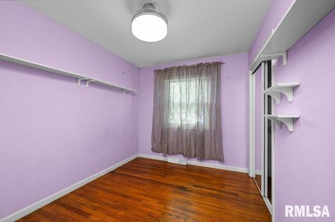 Tiny photo for 1203 N THORNWOOD Avenue, Davenport, IA 52804 (MLS # QC4268062)