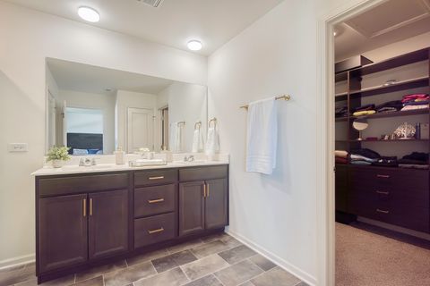 Tiny photo for 25424 W Ashton Drive, Plainfield, IL 60586 (MLS # 12571637)