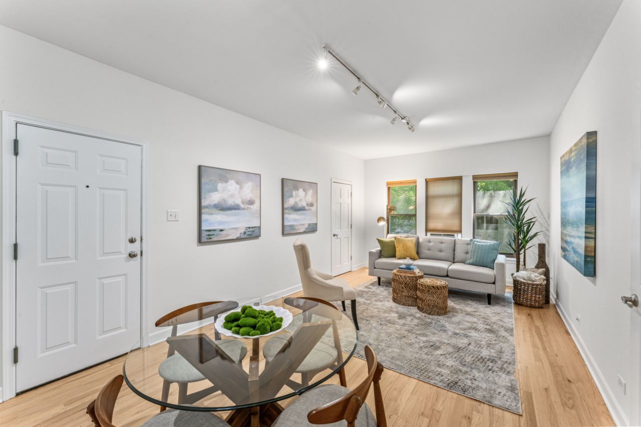 1520 W Belle Plaine Avenue 1